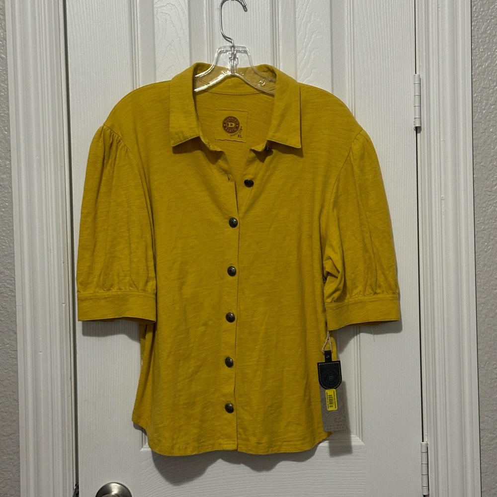 NWT Double D Ranch Pecos Top